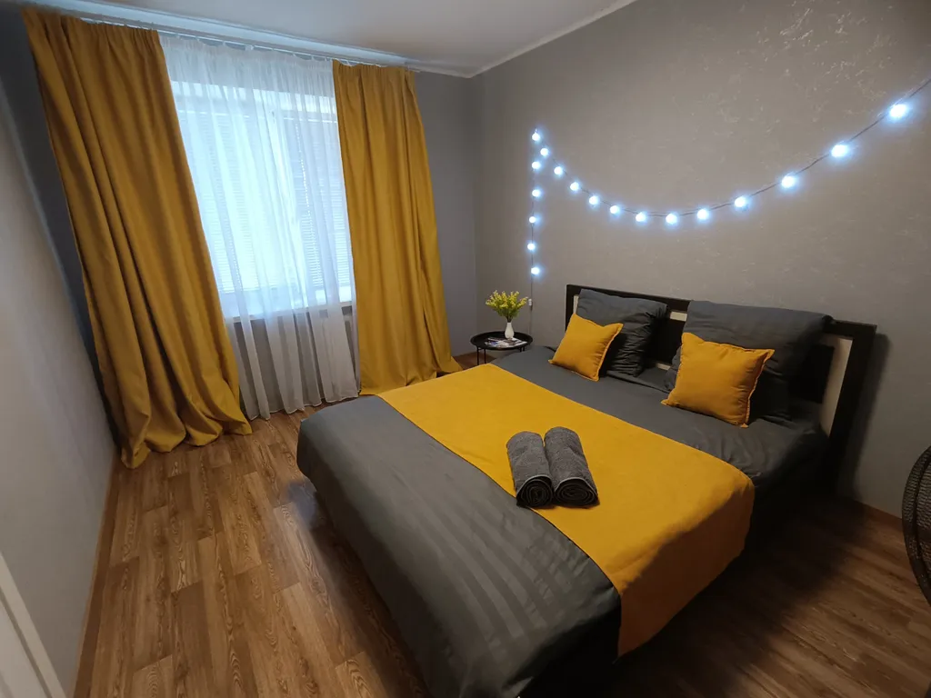 Квартира Апартаменты у фонтана рядом с центром с балконом — аренда посуточно в Брест