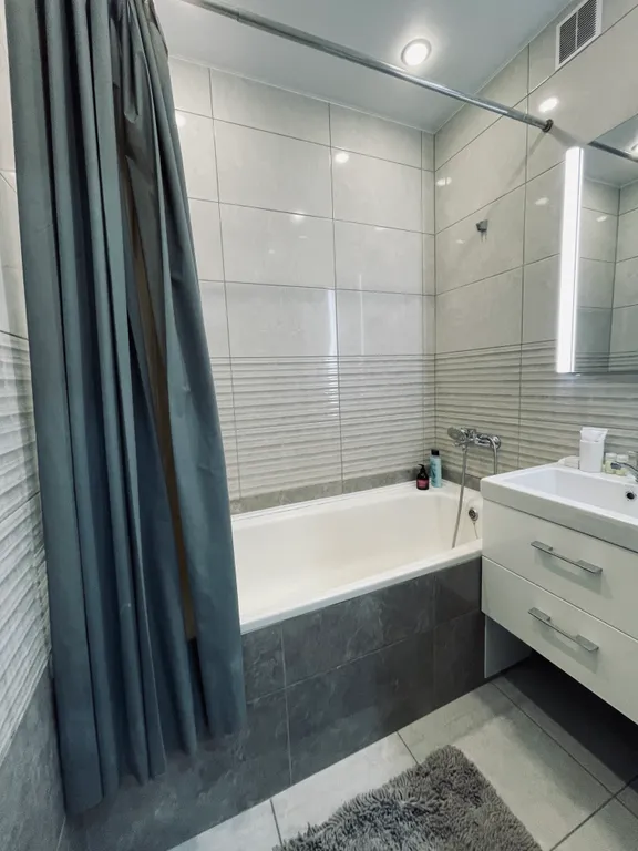 Квартира Красивая квартира — Омск