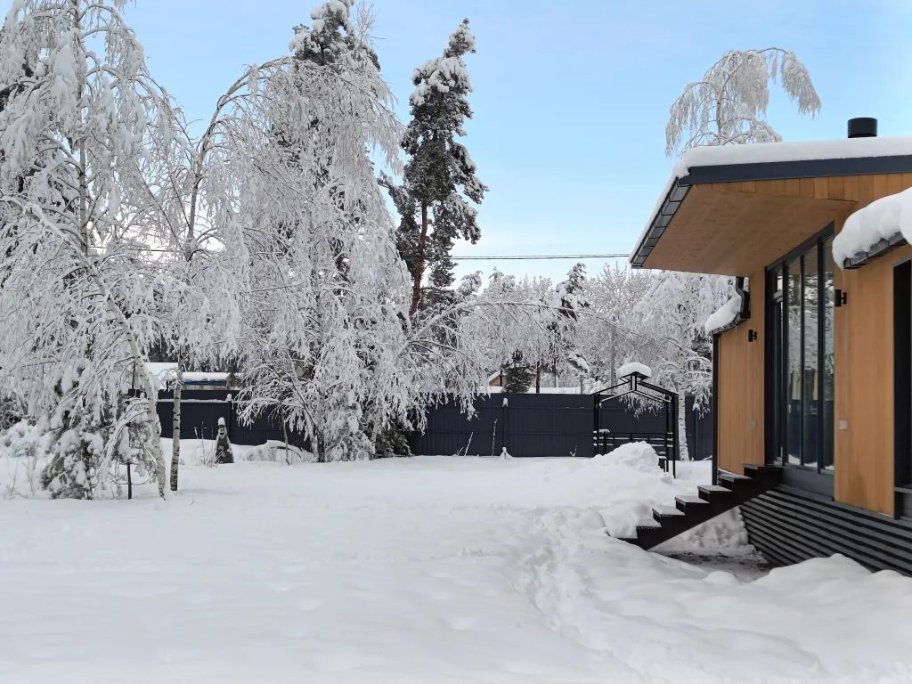 Коттедж Уютный дом с панорамными окнами и бассейном на участке 15 соток — аренда посуточно в Орехово-Зуево