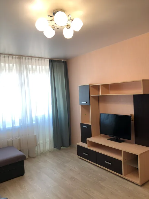 Квартира Центр, Цирк, кировская обл клин больница, арбитражный суд — аренда посуточно в Киров