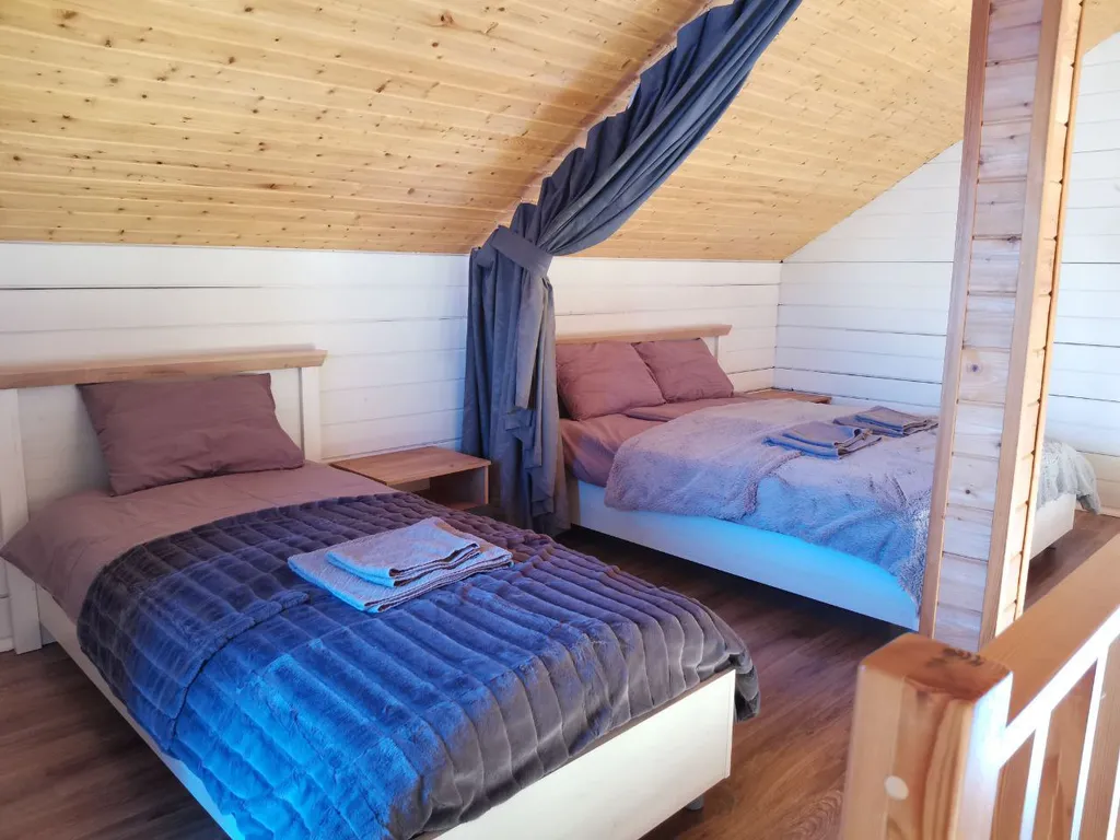 Коттедж Дом с сауной — Уница