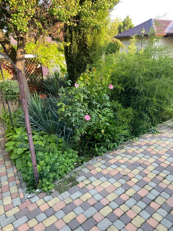 Коттедж Уютные домики в тихом микрорайоне — Геленджик