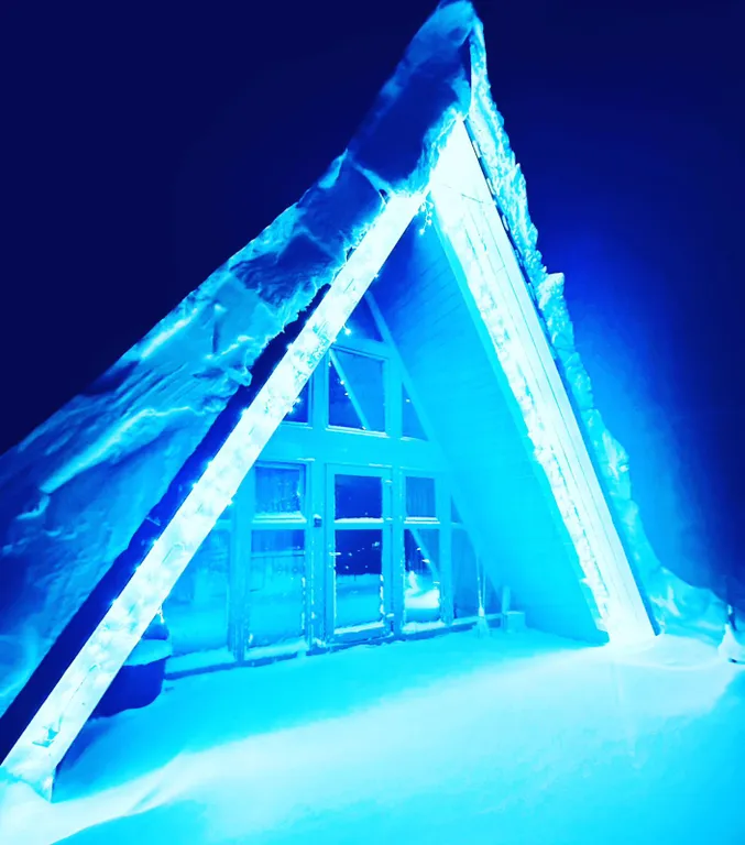 Коттедж Дом A-frame, 6-местный — аренда посуточно в Шерегеш