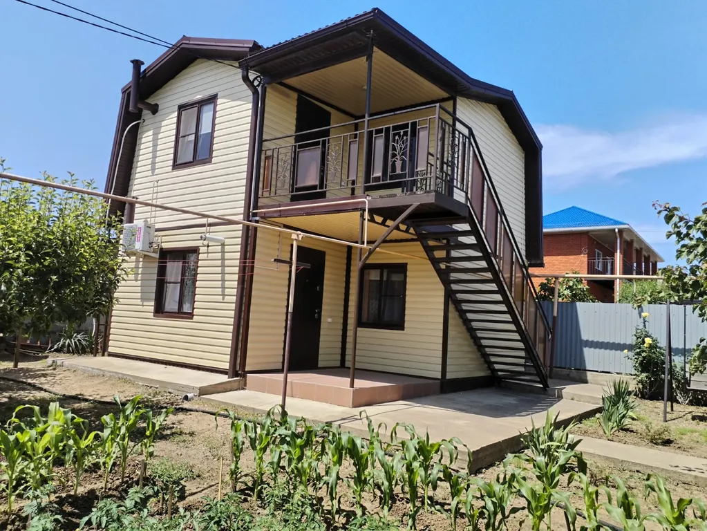 Коттедж Гостевой дом Тихий уголок — аренда посуточно в Голубицкая