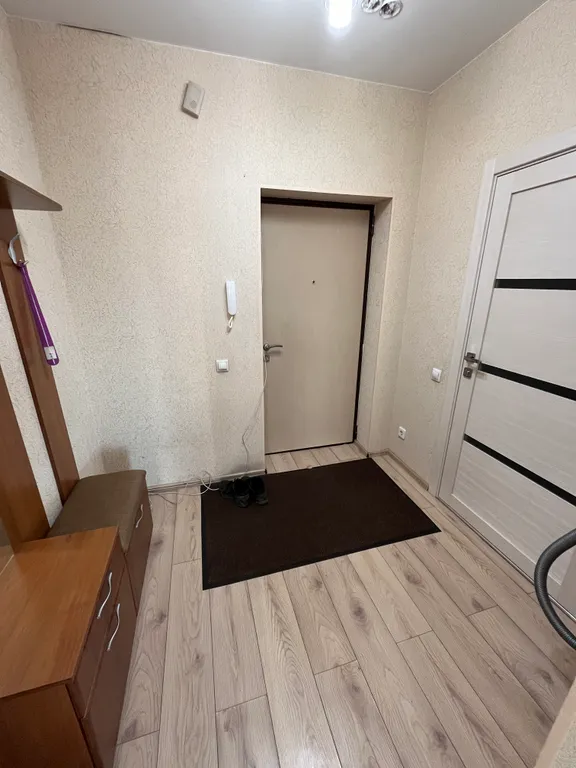 Квартира Квартира Светлая студия рядом с ТРЦ Планета и Рэд сэйл — Красноярск