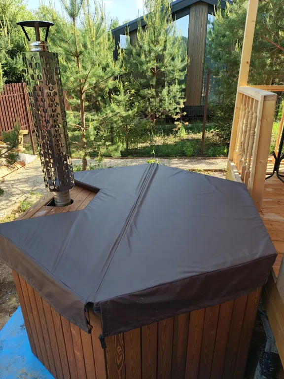 Дом у леса с баней и чаном