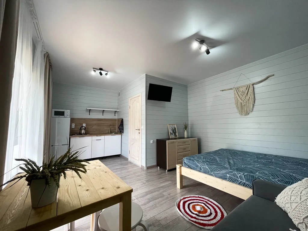 Квартира Студия с собственной террасой и кухней — аренда посуточно в Благовещенская