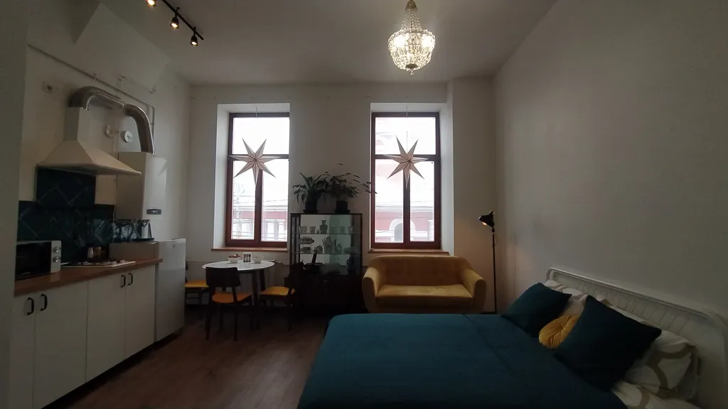 Студия у гостиных рядов