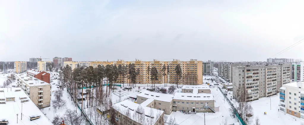 Квартира-студия с балконом для командированных и отдыха