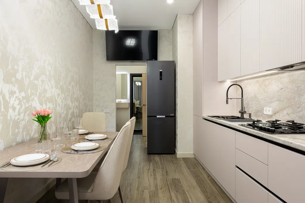 Апартаменты бизнес-класса с видом на эльбрус в доме с часами