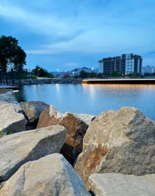 Студия в 10 минутах от пляжа и 20 от Русского острова