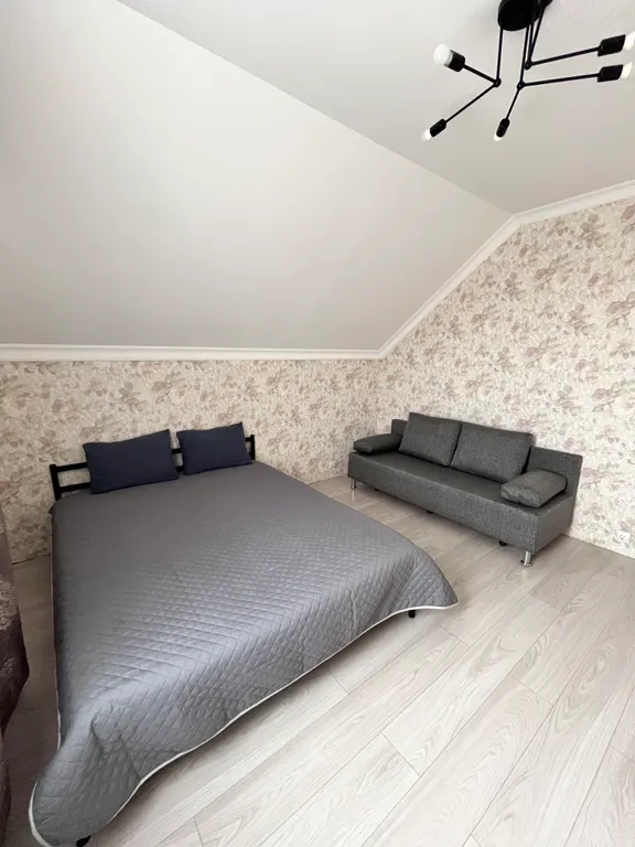 Дом с баней, джакузи и летним бассейном