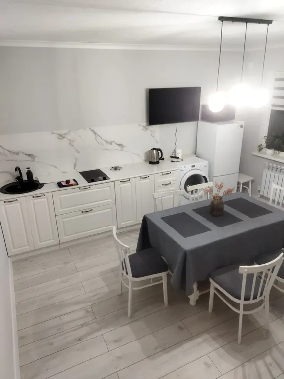 Дом рядом с вотчиной деда мороза