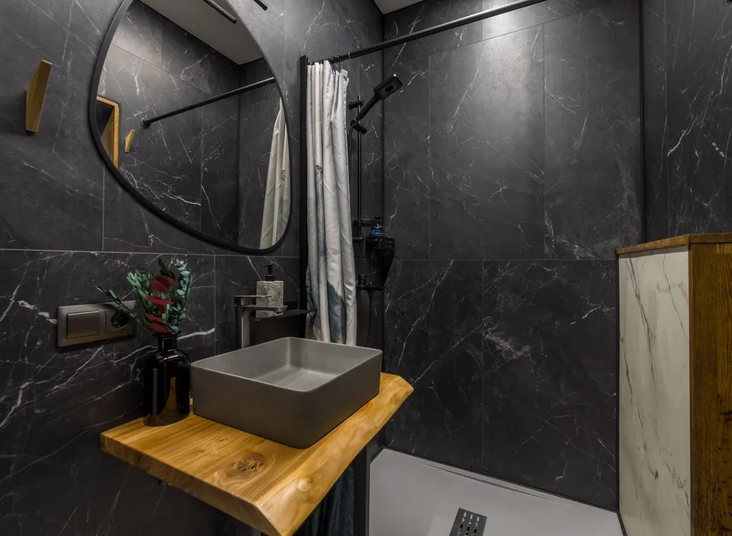 Коттедж Коттедж №1 на 6 человек у Красного озера — Светлое