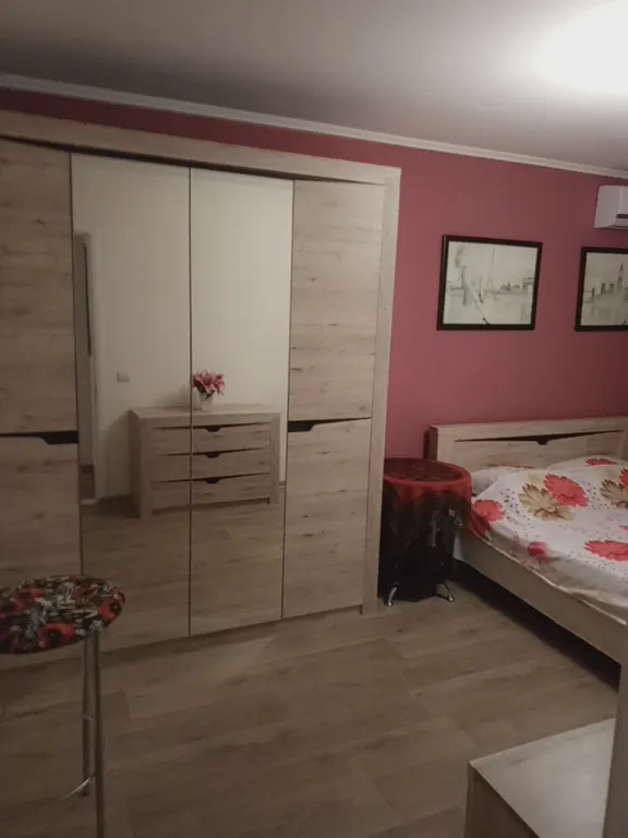 Уютная квартира с видом на море и потухший вулкан Кара-Даг