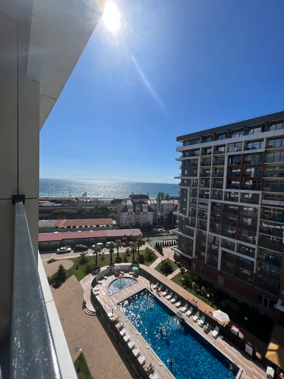 Апартамент с видом на море и горы