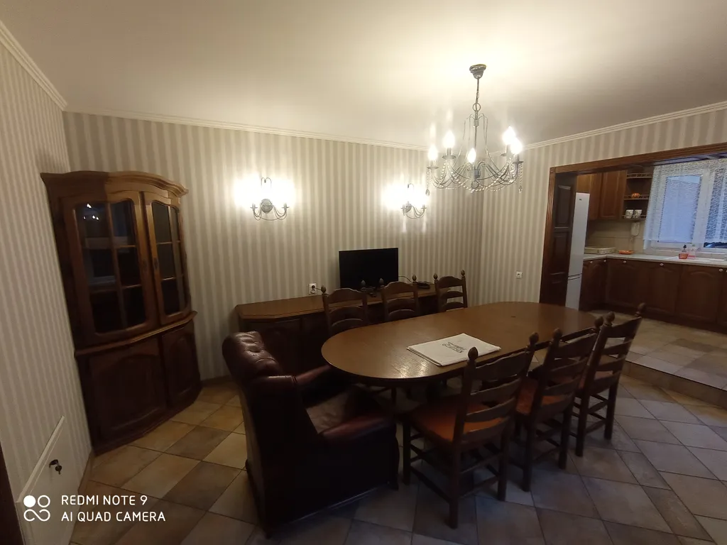 5-комнатный Дом