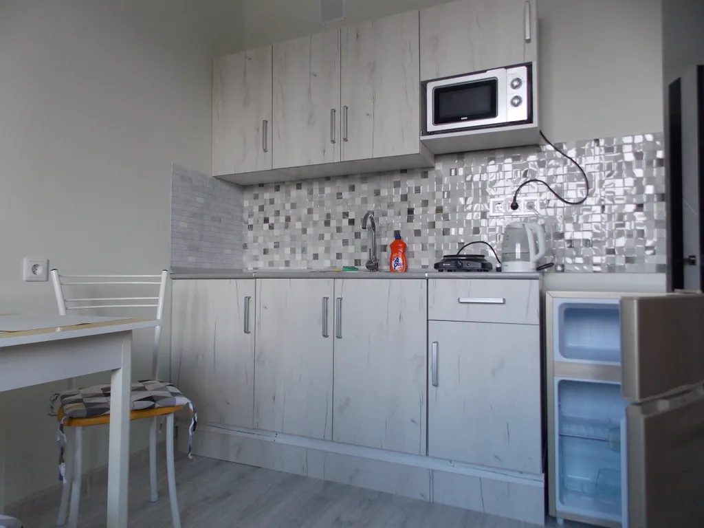 Уютная квартира-студия, недалеко от центра города и набережной