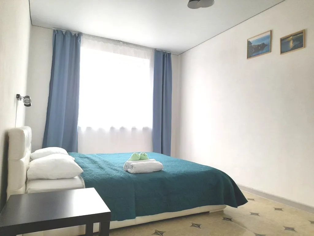 Квартира 2-комнатная Квартира — Севастополь