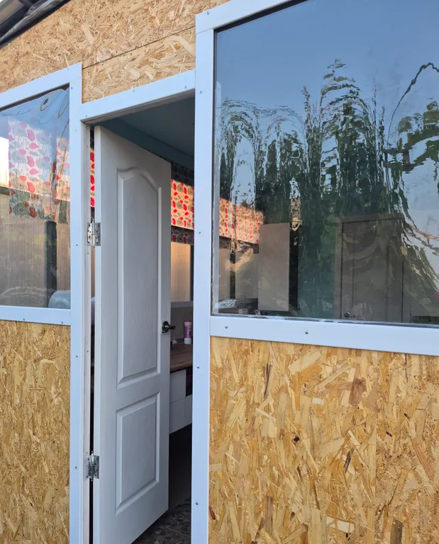 Комфортный номер со всеми удобствами в тихом месте