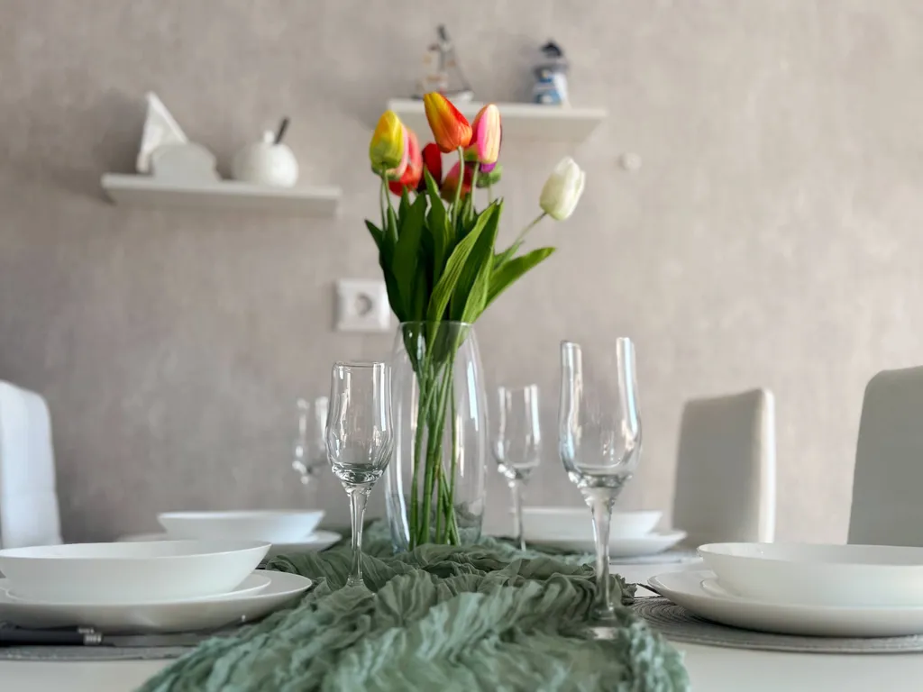 Евродвухкомнатная квартира с видом на море