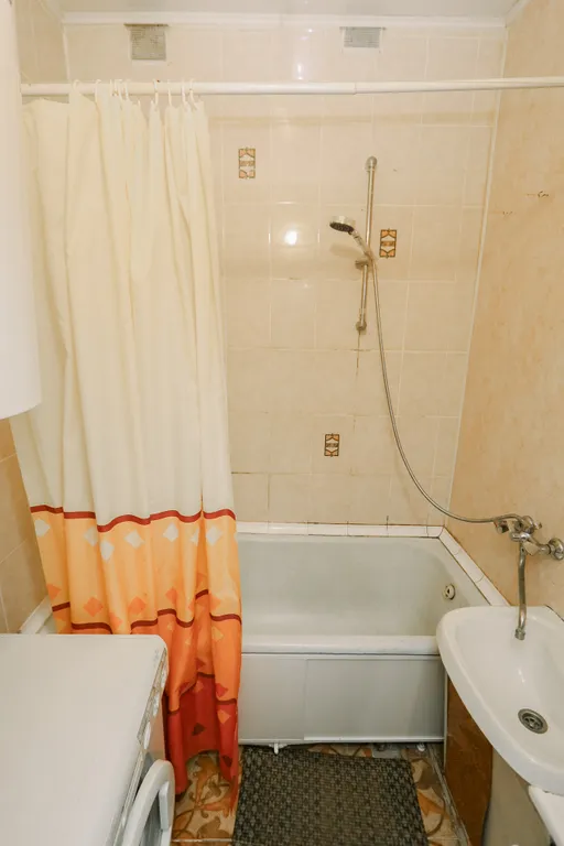 Уютная трёшка в центре города