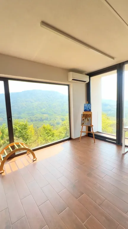 Роскошный 3-этажный дом с бассейном, видом на море и национальным парк