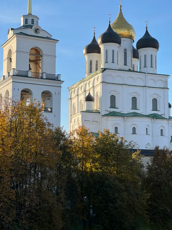 Двухкомнатная квартира рядом с Кремлем