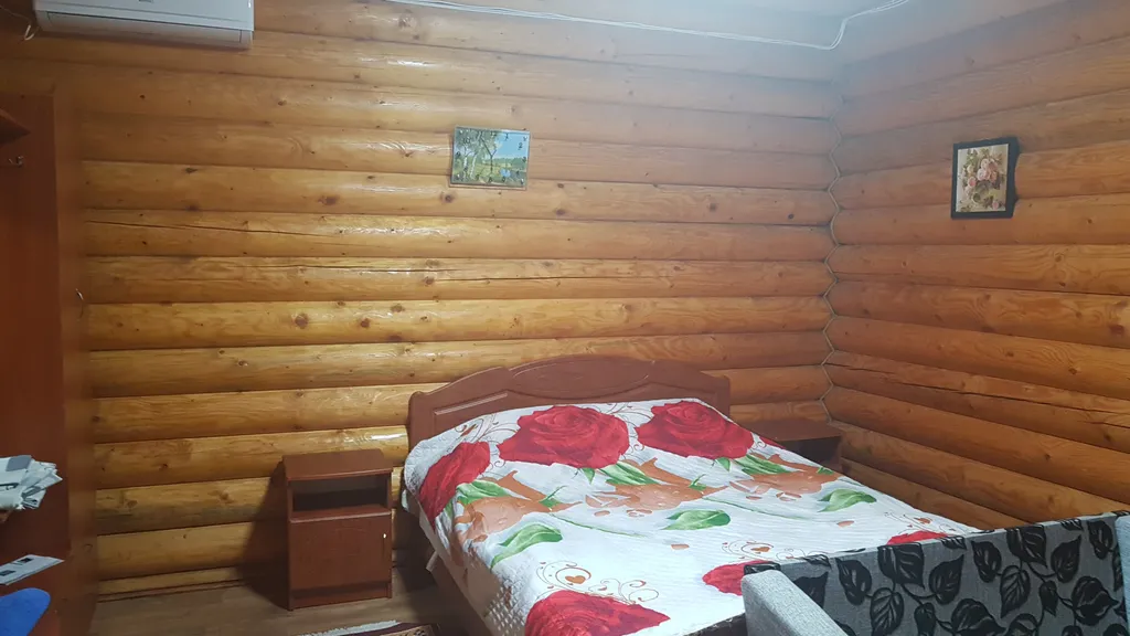 Квартира Квартира Номер с отдельным входом в деревянном коттедже — Витино