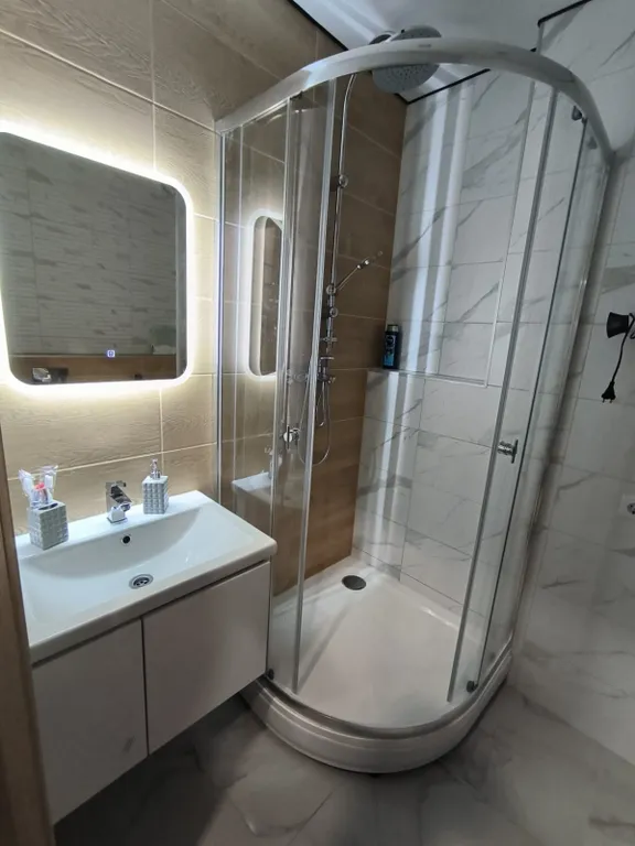 Уютная новая квартира в центре города