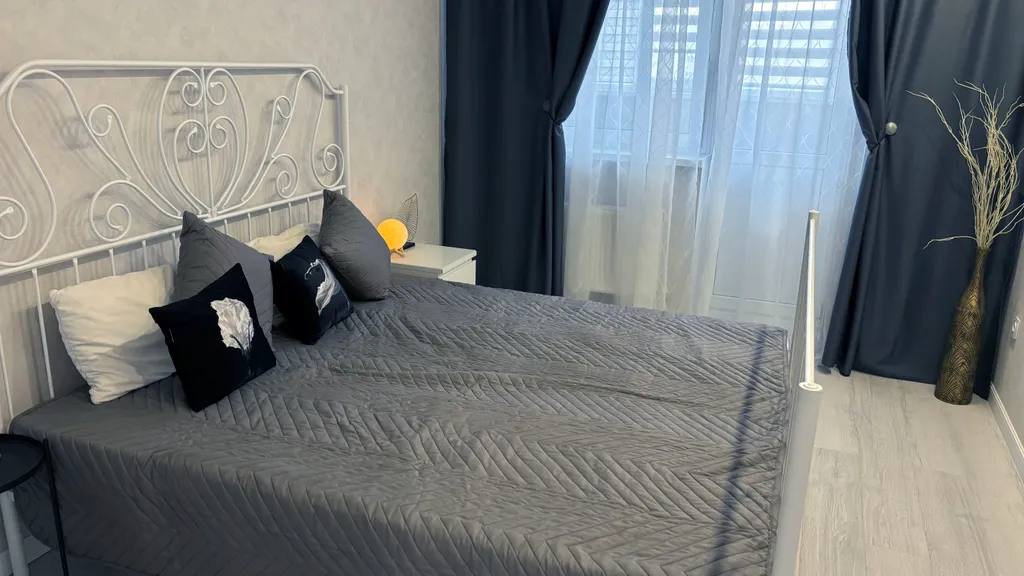 Новая двушка в центре