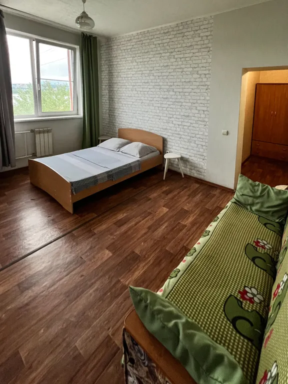 Студия на берегу Ангары с видом на набережную