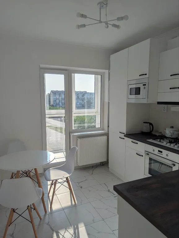 Квартира Уютная светлая квартира с ремонтом — Сальское