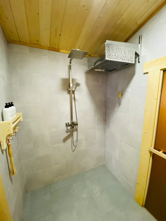 Уютный домик и баня