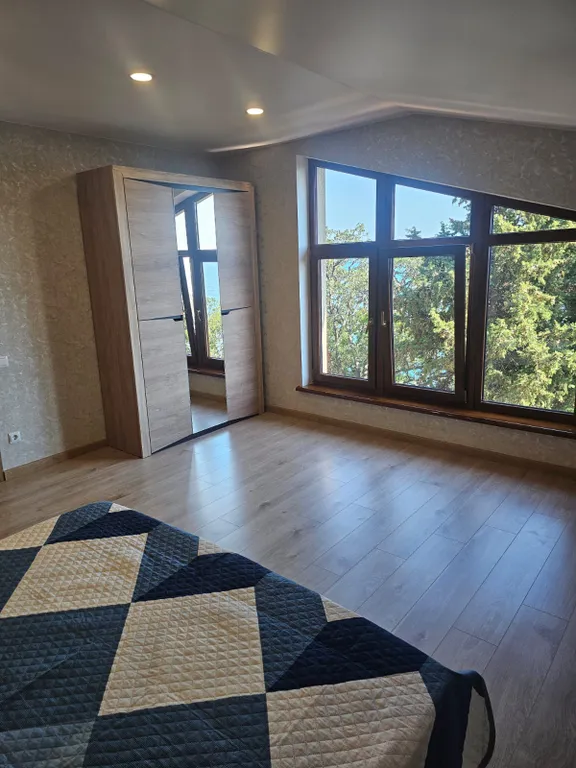 Апартаменты с видом на море для большой семьи и компании