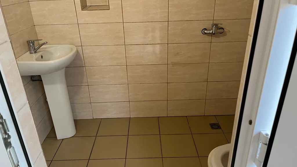 Дачный домик на берегу Каспийского моря