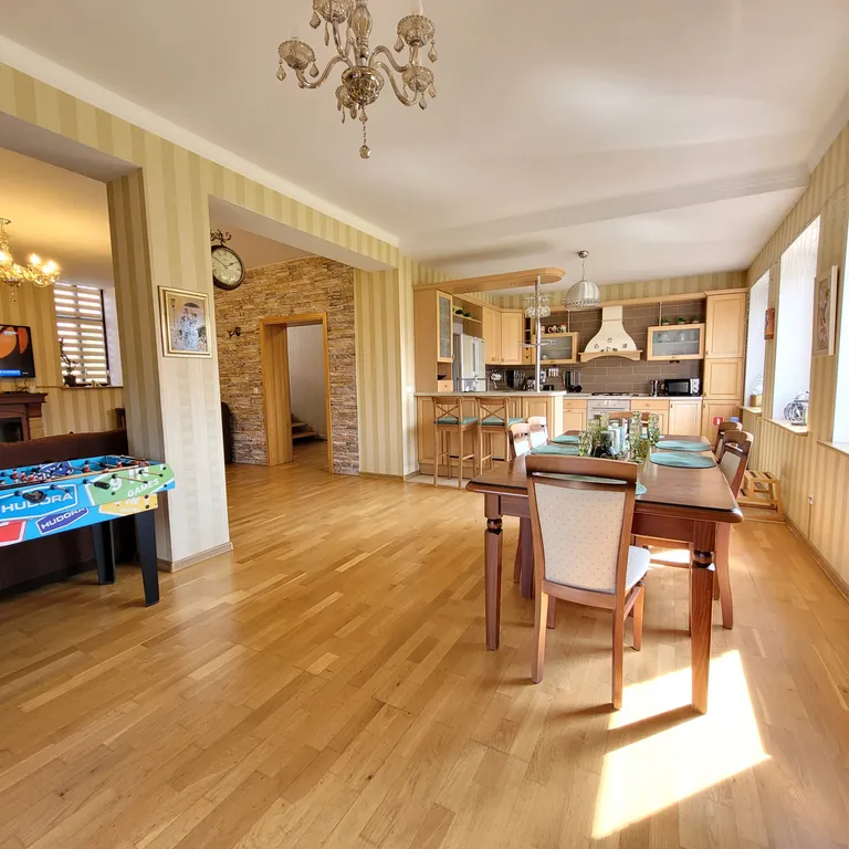 Вилла Морская - уютный дом с бассейном на берегу Балтийского моря