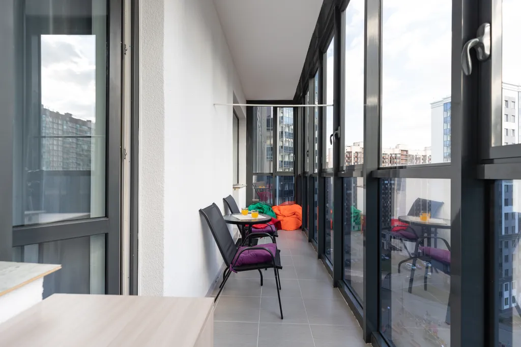 Евродвушка с большой лоджией