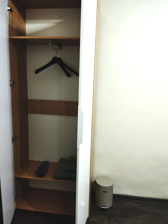 Квартира Двухместная комната в 10 мин. пешком от трех вокзалов в центре Москвы — Москва