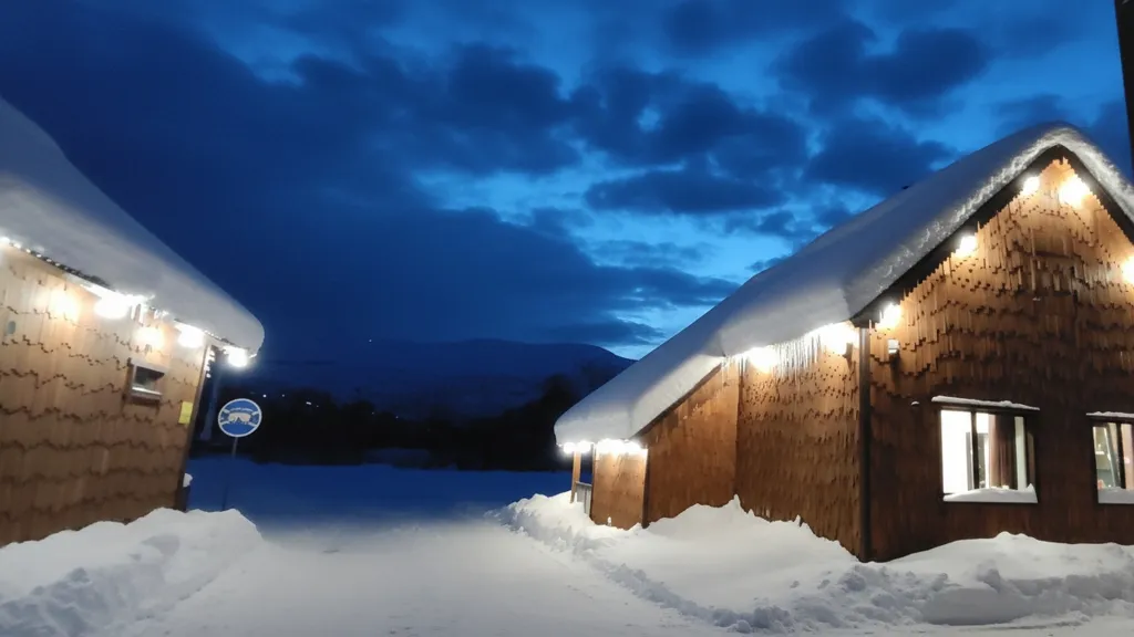 Коттедж Уютный и комфортный дом в живописном месте в 5 мин от горы — Шерегеш