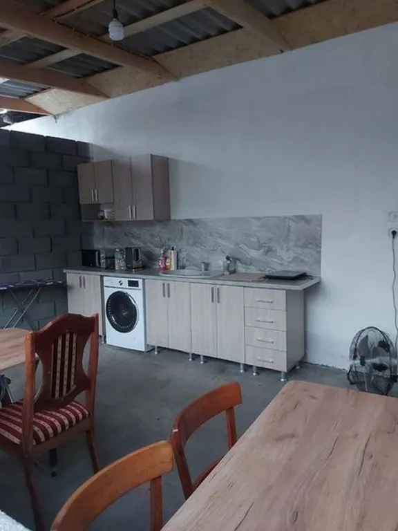 Коттедж 1-комнатный Дом — Гагра