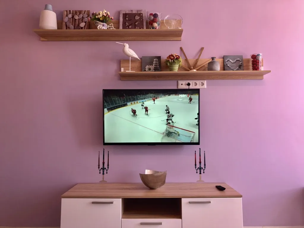 Квартира Квартира Дизайнерская прелестная евродвушка на берегу моря — Геленджик