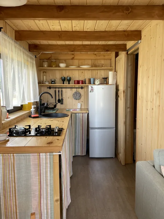 Уютный дом черный