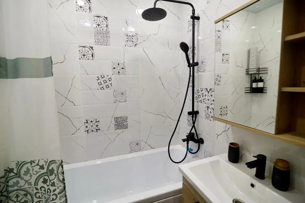 Элегантная квартира с просторной столовой у вокзала