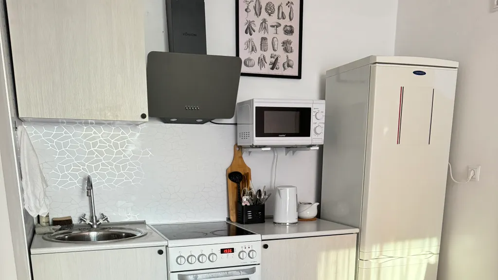 Интеллигентная квартира рядом с Цыба