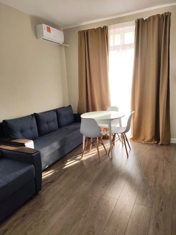 Квартира-студия в ЖК Holiday House