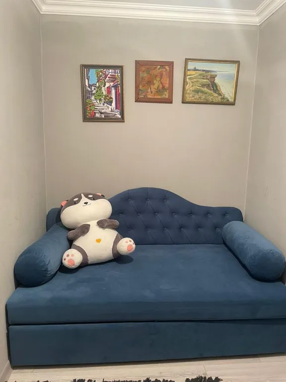 Розовый дом в горах