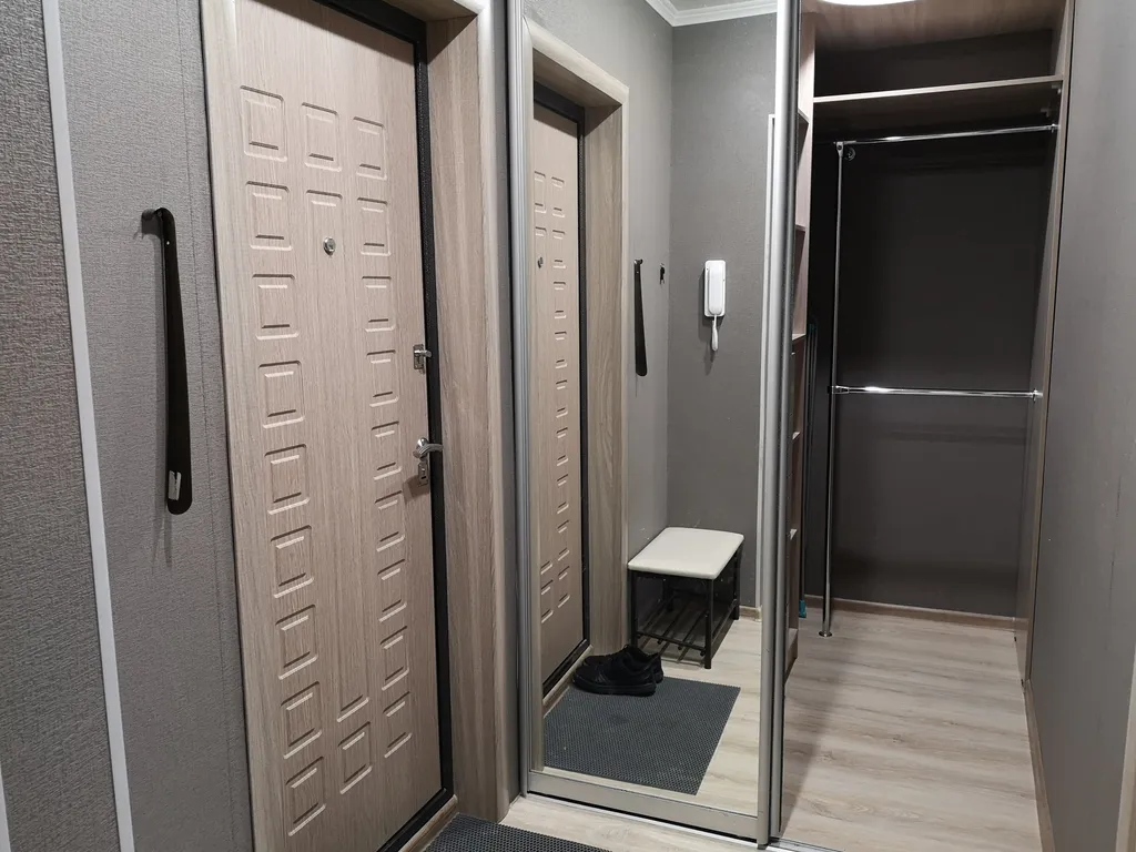 Уютная квартира с продуманной гардеробной в Октябрьском районе