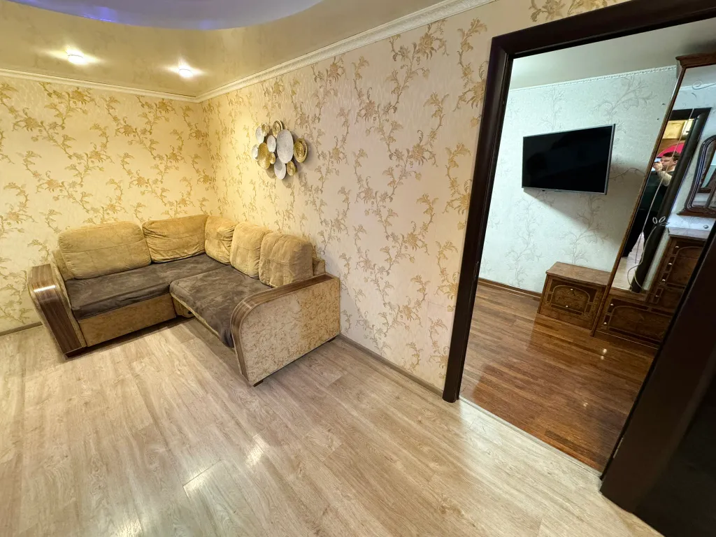 2-к квартира в самом центре, два квартала от жд вокзала