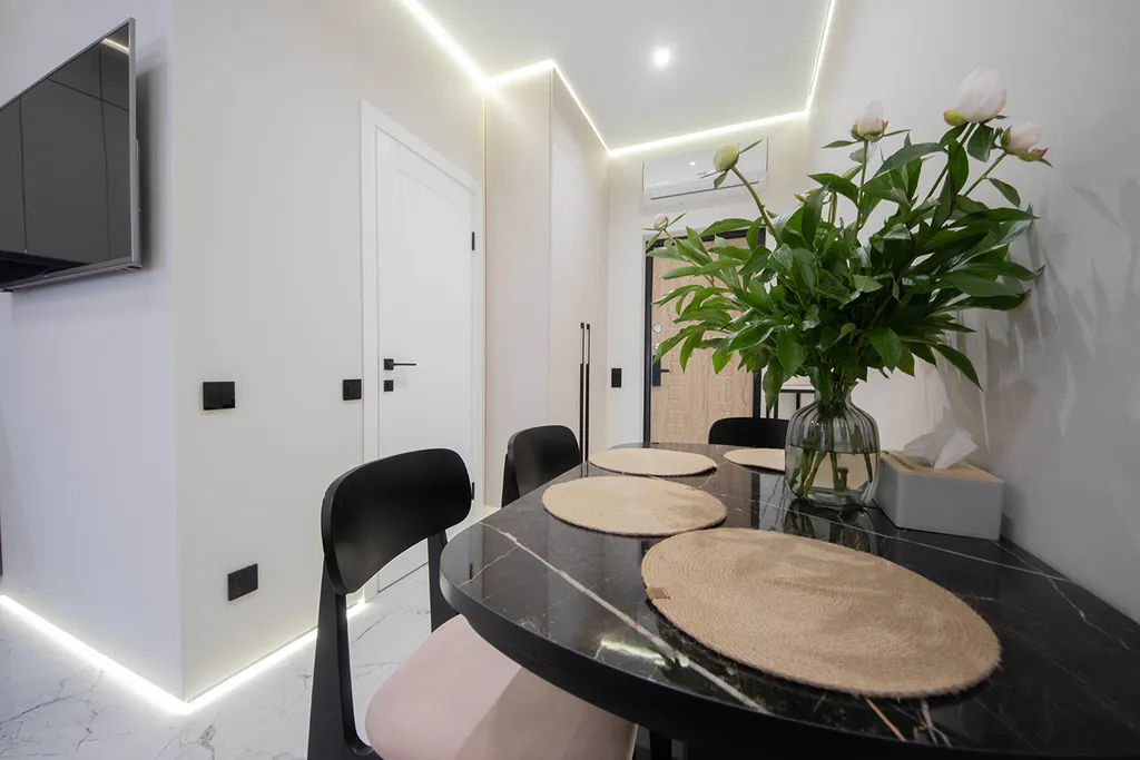 Дизайнерская квартира на берегу моря